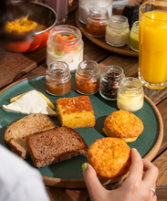 Load image into Gallery viewer, Quitéria Breakfast