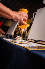 Carregar imagem no visualizador da galeria, Coquetéis & Arte no Terraço do Hotel Arpoador