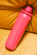 Carregar imagem no visualizador da galeria, Garrafa Ipanema Inn 650ml By Pacco