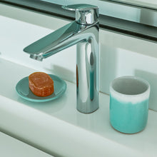 Carregar imagem no visualizador da galeria, Saboneteira de Cerâmica