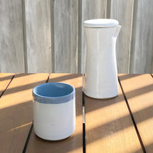 Carregar imagem no visualizador da galeria, Bule em cerâmica