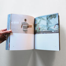 Carregar imagem no visualizador da galeria, City & Sea Shop | Livro Onde o Rio encontra o Mar - Where the city meets the sea