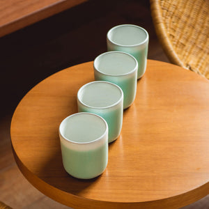 Four tea cups (White Flakes)